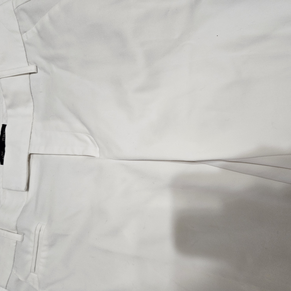 Banana Republic White Straight Leg Pants